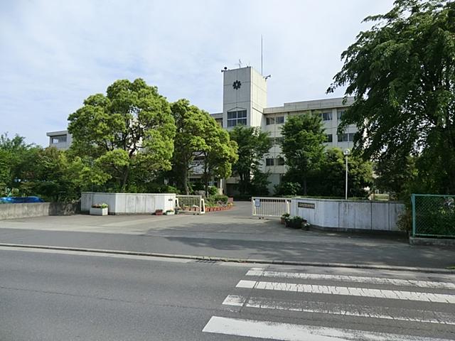 Junior high school. Kuki Municipal Washimiya 200m to West Junior High School