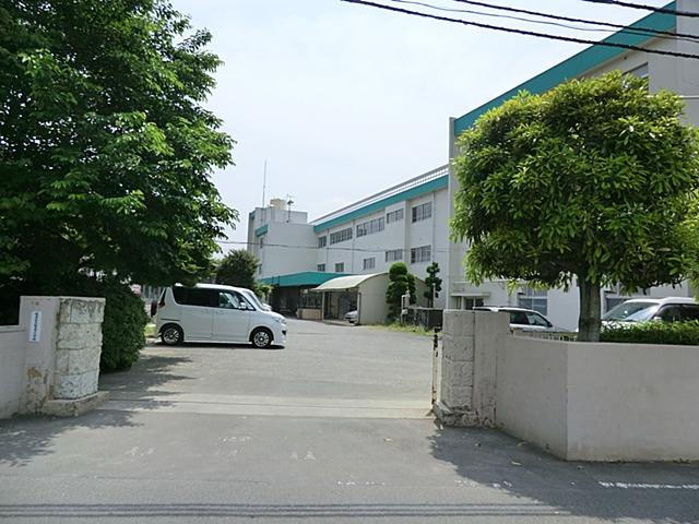 Primary school. Kuki Municipal Washimiya to elementary school 430m