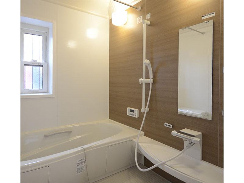 Same specifications photo (bathroom). Y Building same specifications (system bus)