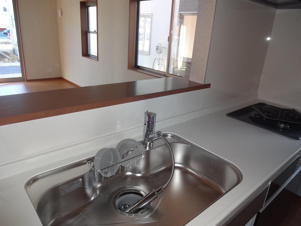 Kitchen. Indoor (11 May 2013) Shooting Building 3