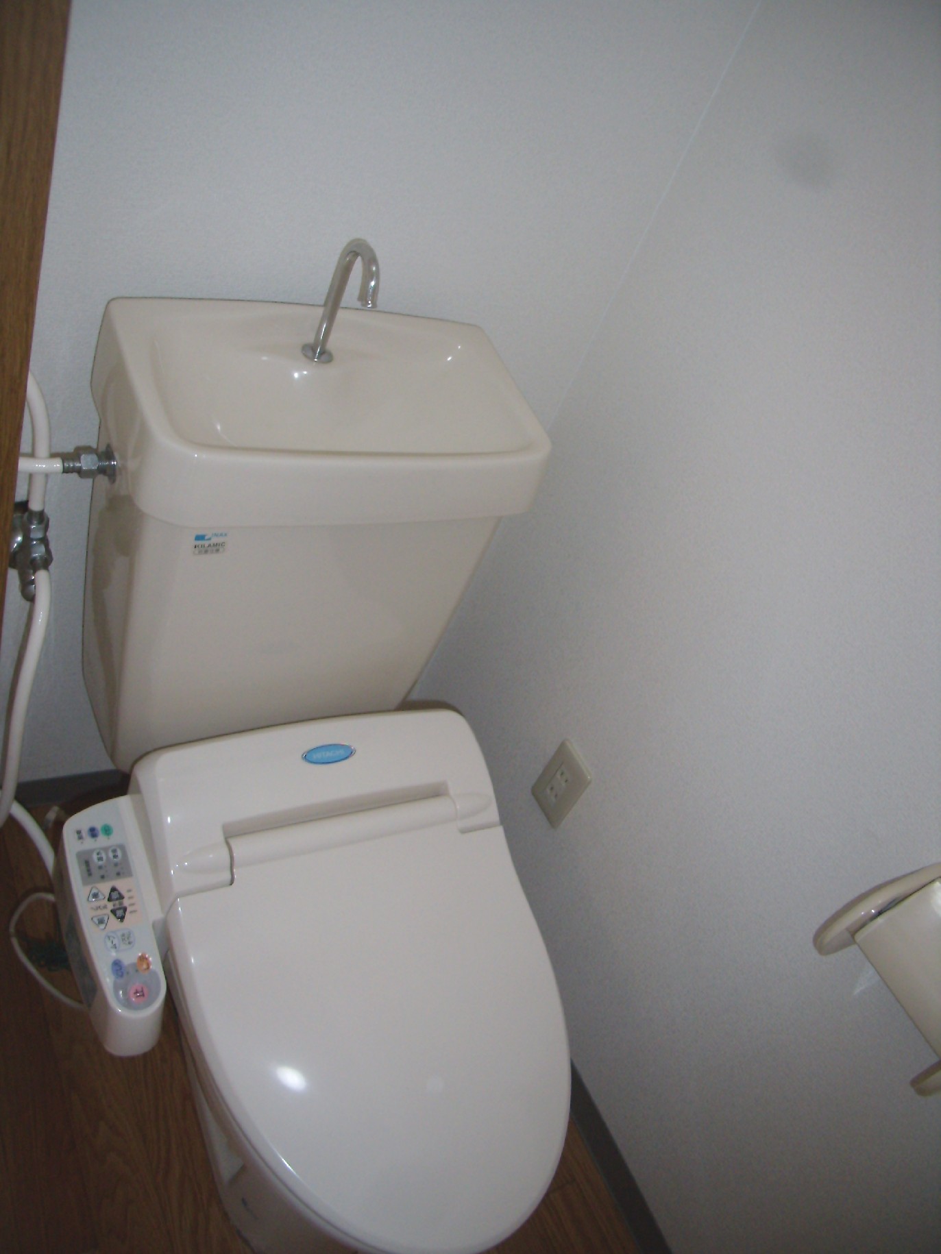 Toilet. Bidet