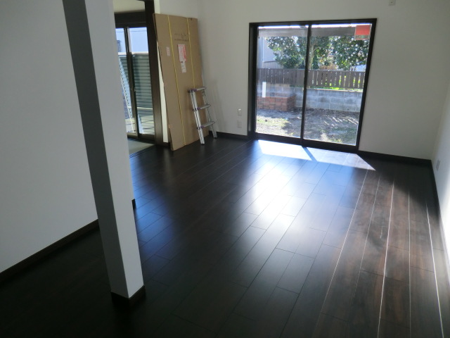 Living and room