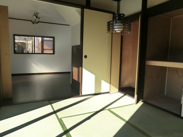 Living and room
