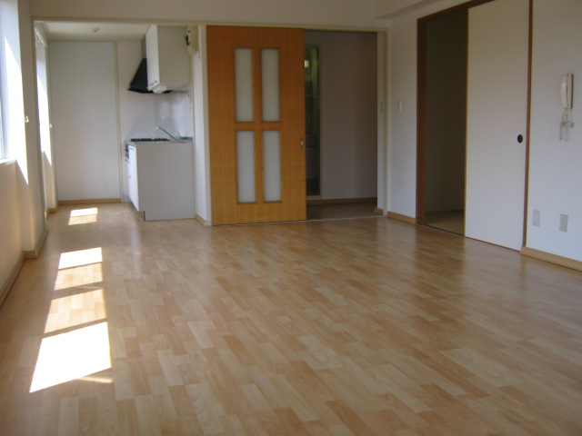 Living and room