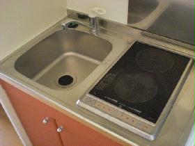 Kitchen. Two-burner stove