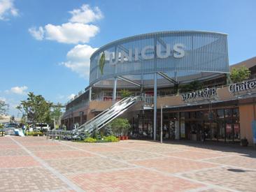Shopping centre. Until Unikusu Kounosu 1780m