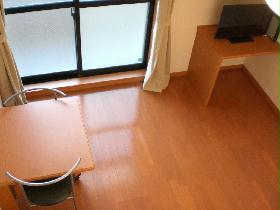 Living and room. 1F flooring, 2F will be carpeted