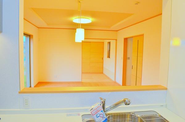 Other introspection. Space and attention to joinery and details / G Building kitchen ~ living ~ Japanese-style room (August 2013 shooting)