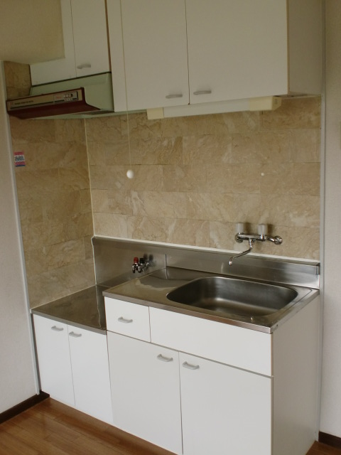 Kitchen. Clean kitchen