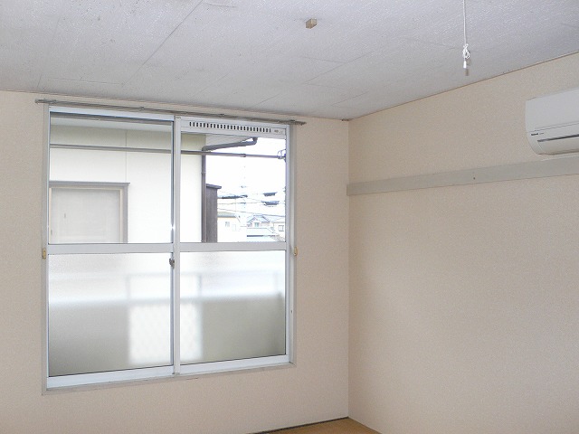 Other room space