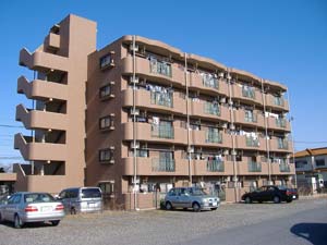 Building appearance. It was vacant top floor. Elevator equipped