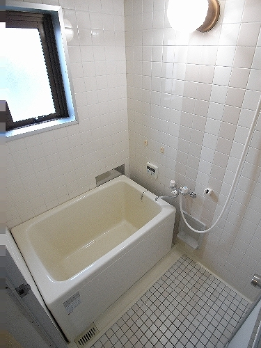 Bath. Happy to ventilation because there is a window