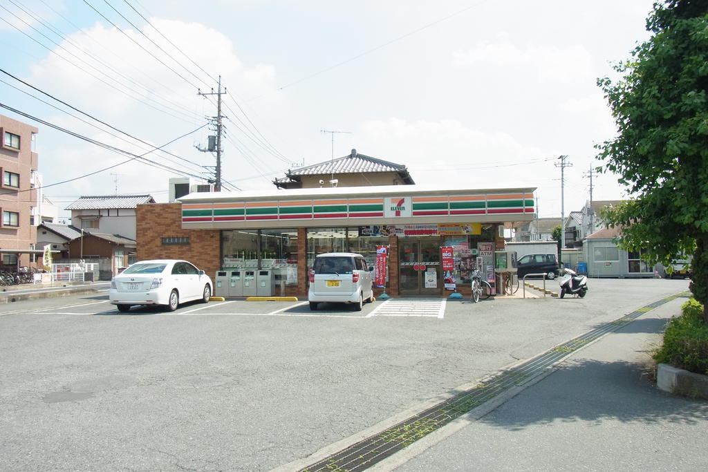 Convenience store. Seven-Eleven Kumagai Higashibefu store up (convenience store) 732m
