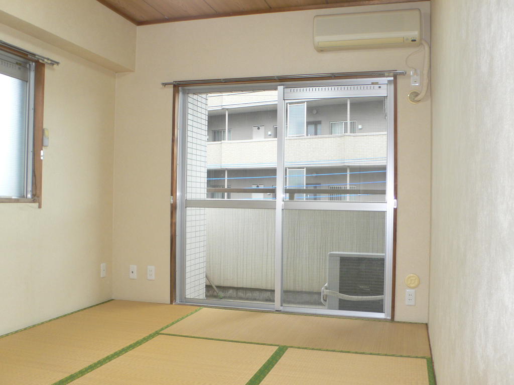 Other room space