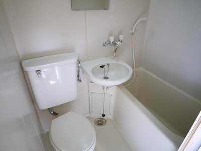 Bath. unit bus.