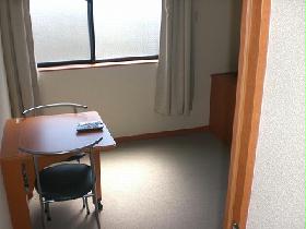 Living and room. desk ・ Is a room with a chair. 