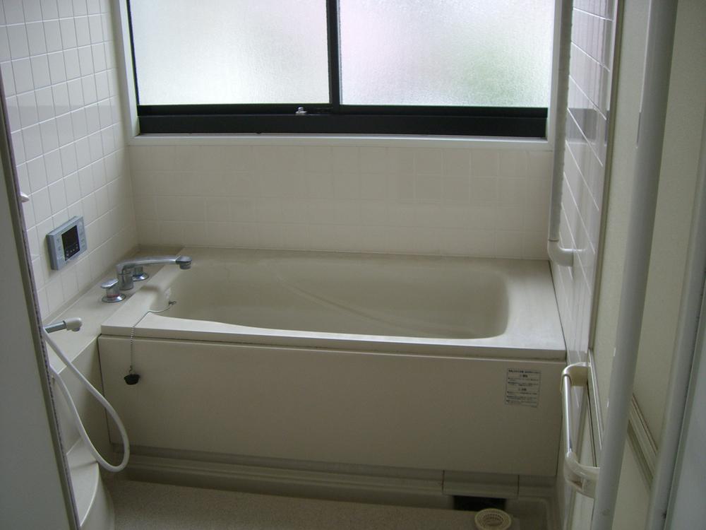 Bathroom. Indoor (July 2013) Shooting