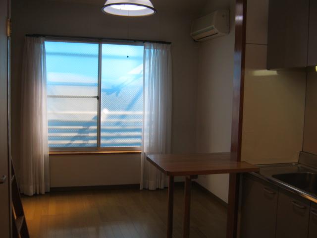 Living and room