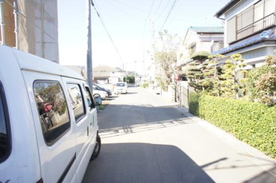 Other local. Frontal road