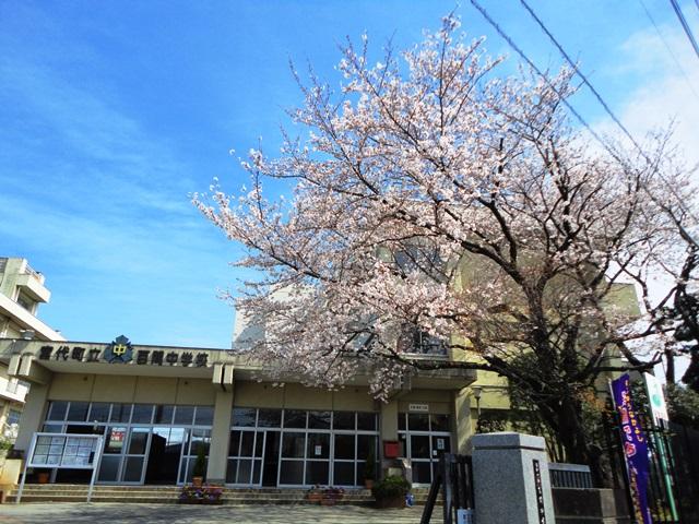 Junior high school. Miyashiro Municipal Hyakken until junior high school 1122m