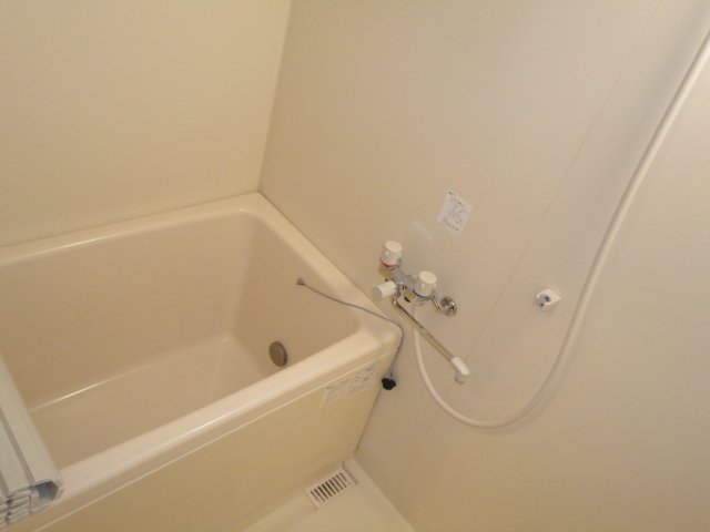 Bath. Additional heating function ・ With bathroom dryer