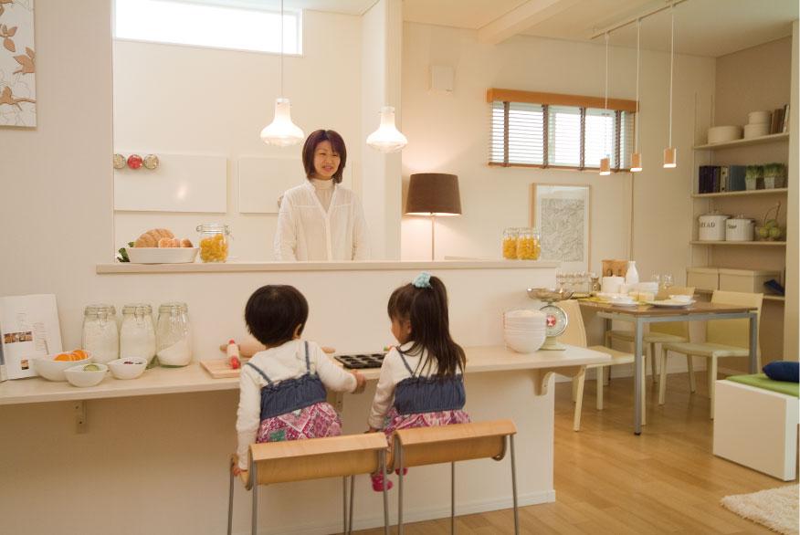  ◆ Cafe counter ◆ After eating breakfast and lunch, Slowly relaxing space while drinking tea. The counter like taste feeling like being in a cafe, Because face-to-face type, You can also cook with the children the conversation. .  ◆ Cafe counter ◆ 