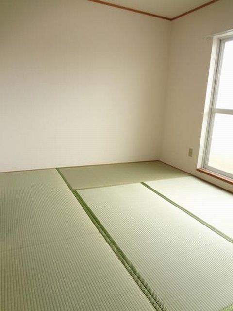 Living and room. Beautiful Japanese-style room. Is the space of the mind to settle sum.