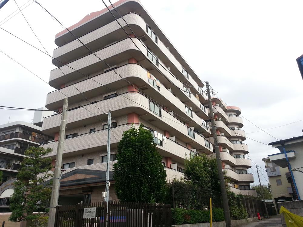 Local appearance photo. Local (10 May 2013) Shooting