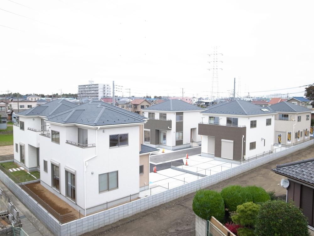 Local appearance photo. Local (11 May 2013) Shooting