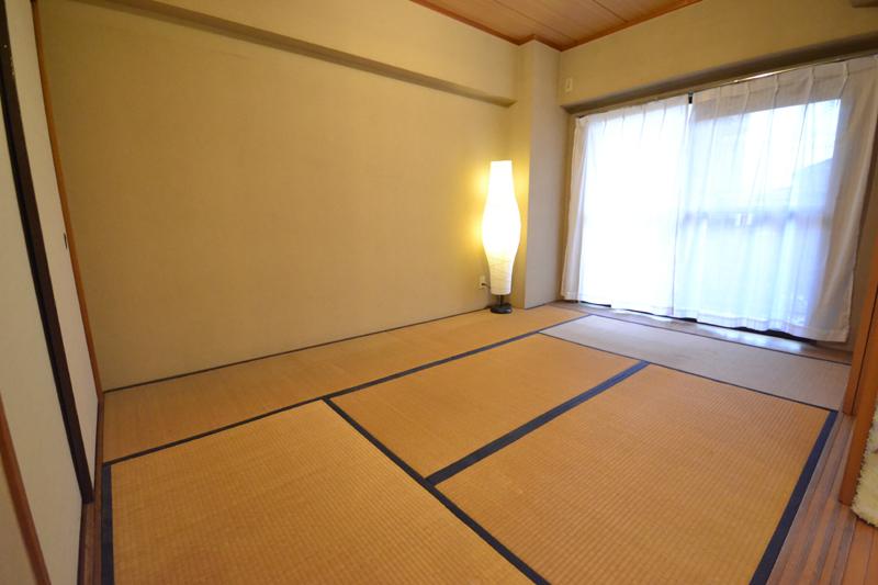 Non-living room. Indoor (March 2013) Shooting