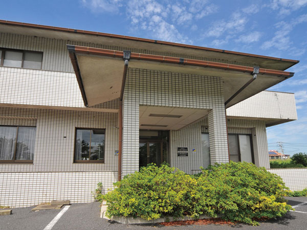 Surrounding environment. Misato City Medical Association standing holiday clinic (a 10-minute walk / About 730m)