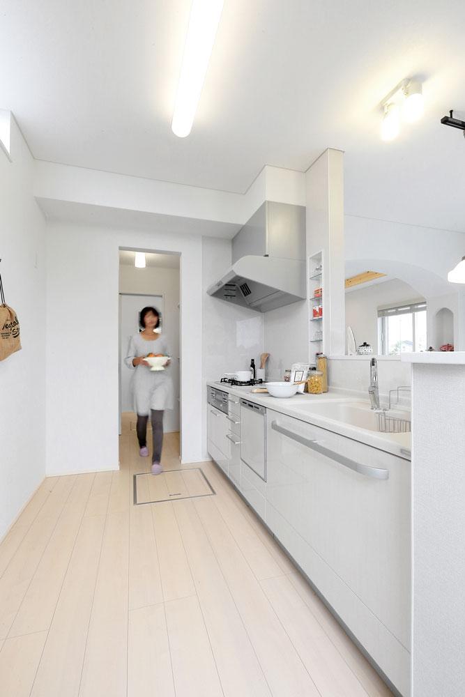 Kitchen. Do a household chores efficiently, Good comfortable housework leads a user-friendly. 