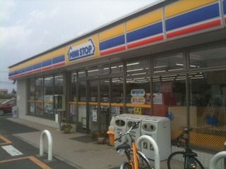 Convenience store. MINISTOP Misato Hikooto store up (convenience store) 148m