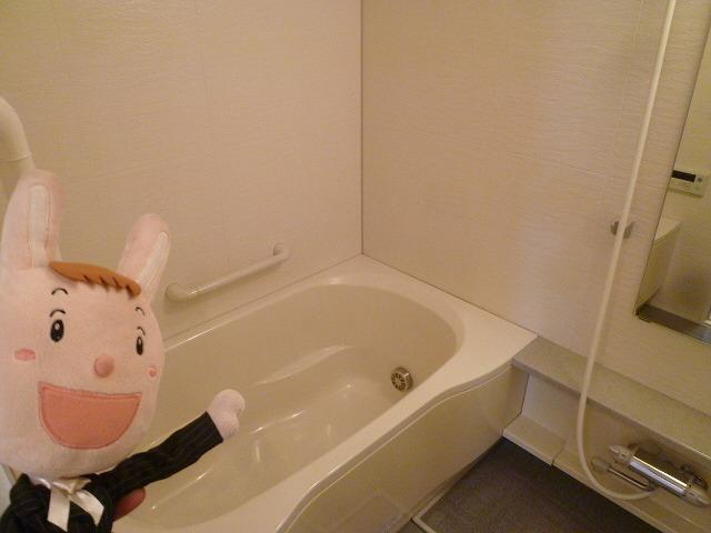 Bathroom. Indoor (September 24, 2013) Shooting