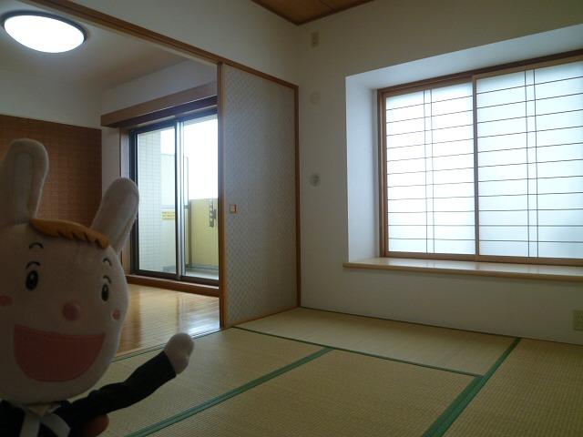 Non-living room. Indoor (September 24, 2013) Shooting