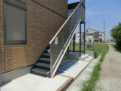 Entrance. Stairs