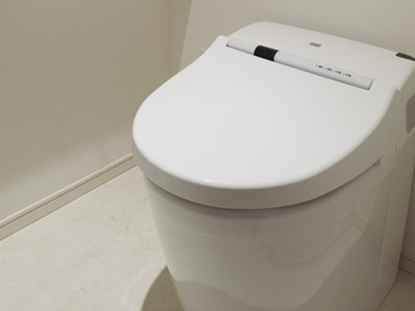 Toilet.  [Tankless toilet] Adopt a beautiful tankless toilet to look. (H type)