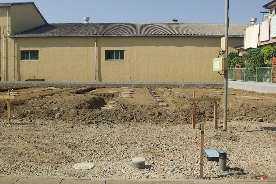 Local appearance photo. Local (10 May 2013) Shooting