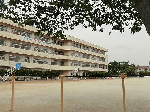 Primary school. Misato Municipal 彦郷 to elementary school 1180m