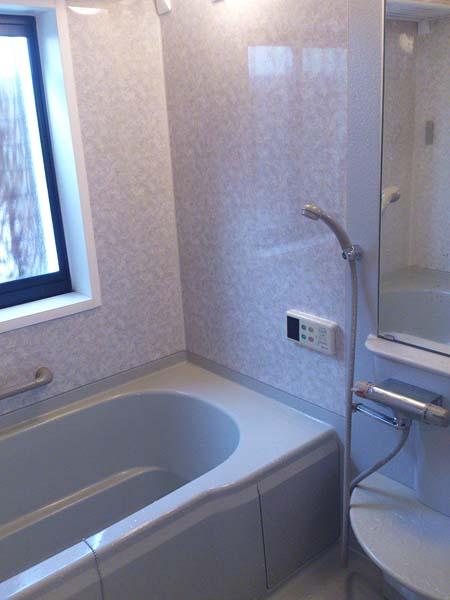 Bathroom. Room (August 2013) Shooting