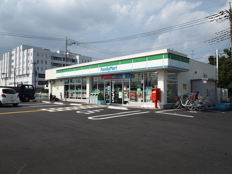 Convenience store. 230m to FamilyMart