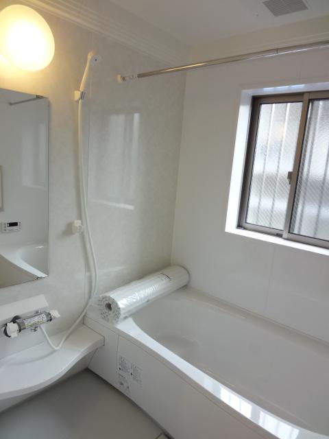 Same specifications photo (bathroom). Same specifications