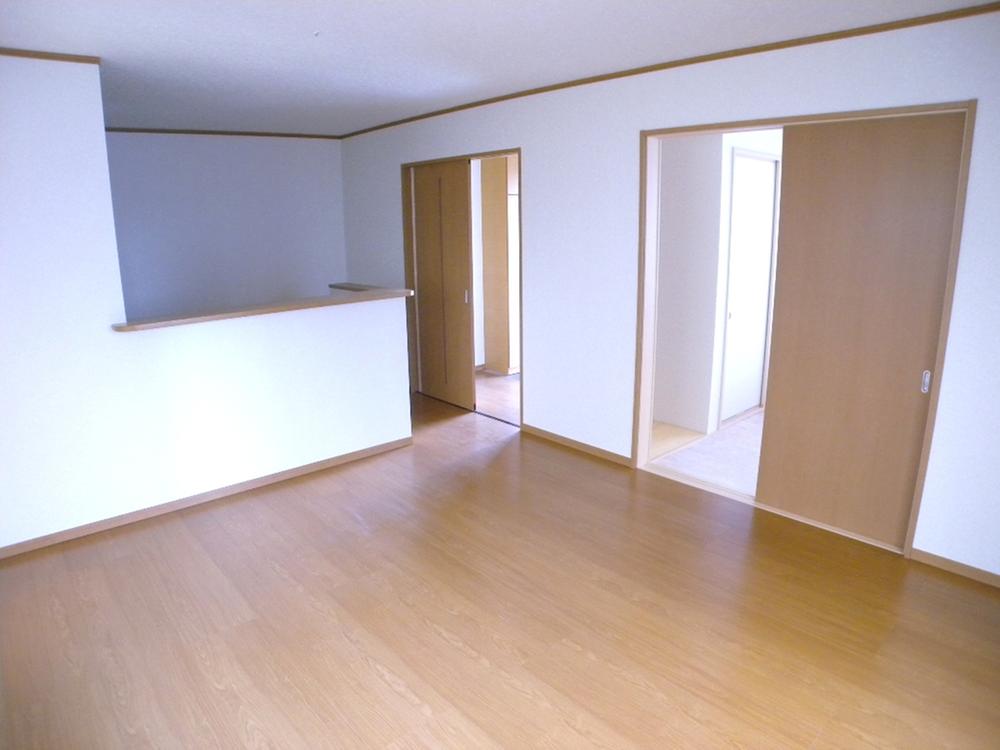 Living. Indoor (10 May 2013) Shooting