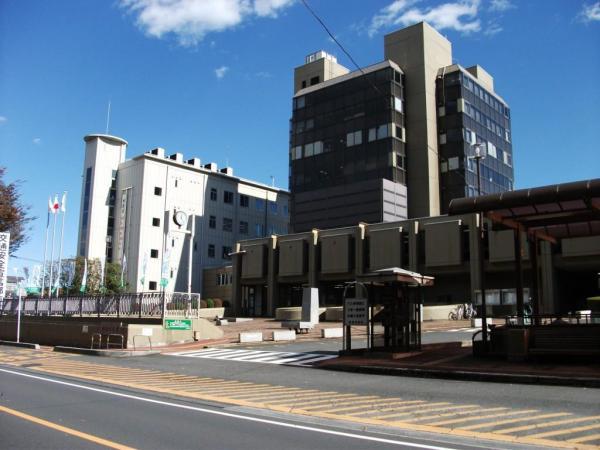 Government office. Niiza 1590m to city hall  [Reception time] Weekdays 8:30 ~  17:15 (Saturdays, Sundays, and holidays, New Year closed day). Parking conditioning. 