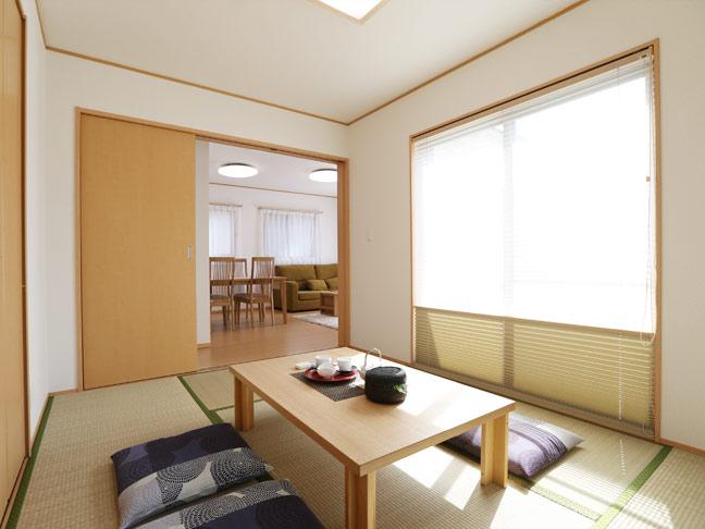 Non-living room. Our condominium construction cases / Western-style tatami-mat