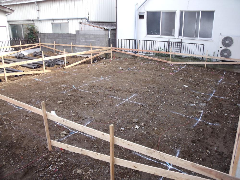 Local appearance photo. Local (11 May 2013) Shooting