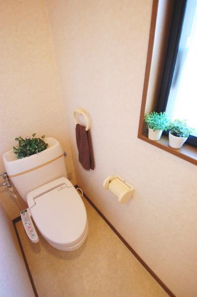 Toilet.  ☆ Clean cleaning function with warm water toilet ☆