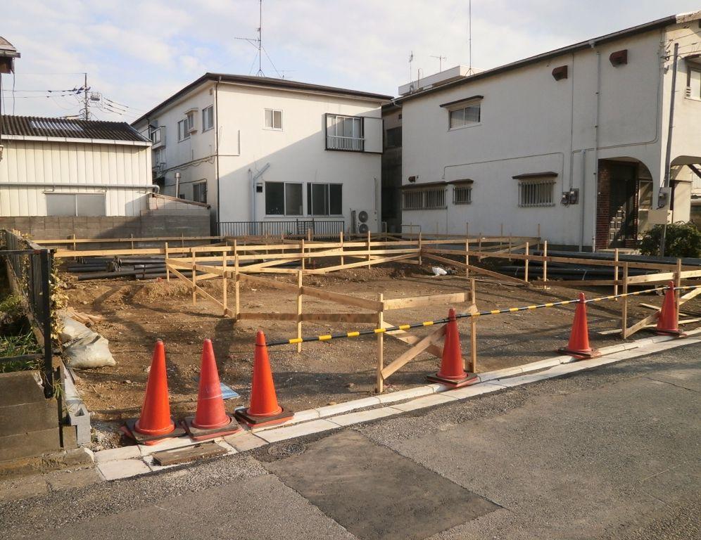 Local appearance photo. Local: 2013 November