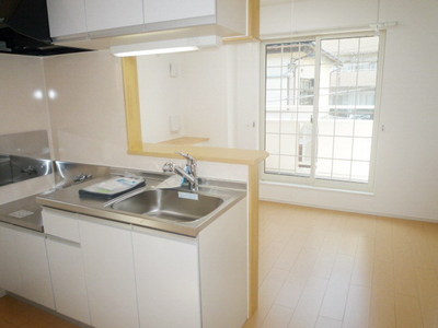 Living and room. Popular counter kitchen