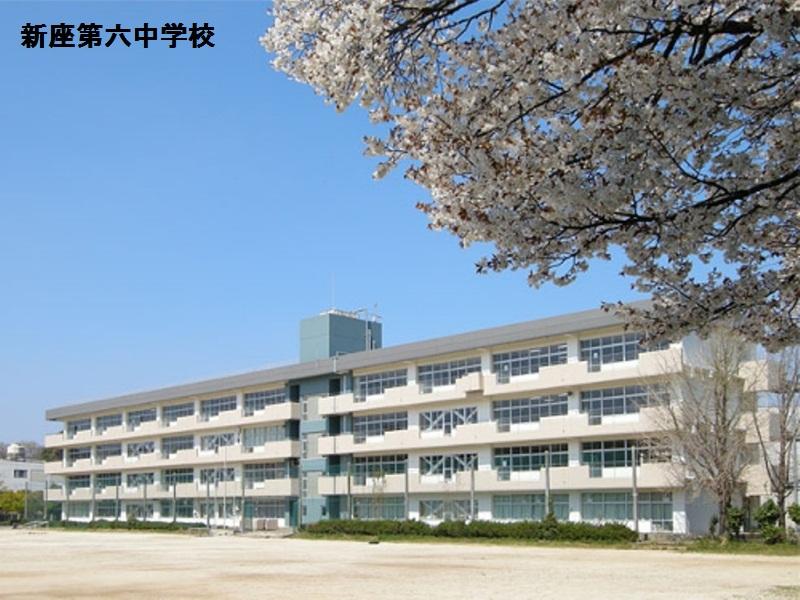 Junior high school. 2000m until the sixth junior high school